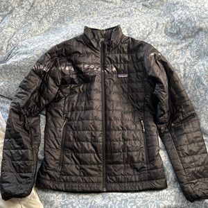 Patagonia Men’s Nano Puff Jacket Small